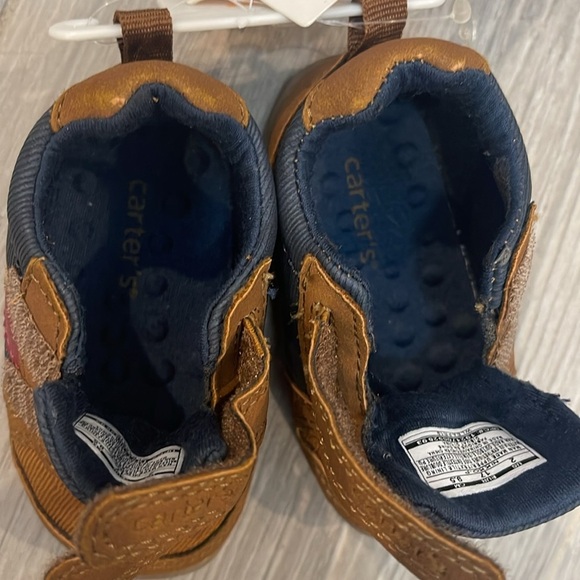 NWT Carter’s Walking Brown “Every Step” Sneakers Size 2 - Picture 5 of 13
